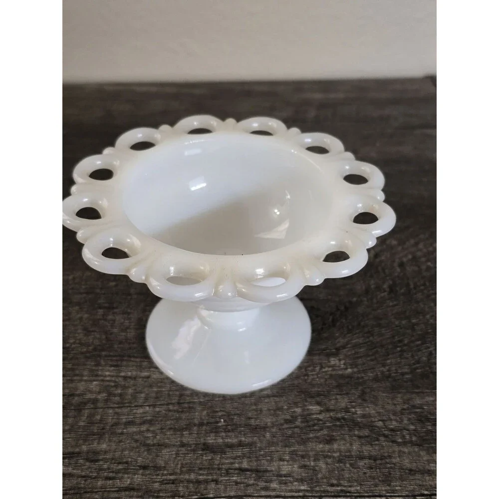 Vintage Anchor Hocking Lace Edge Milk Glass Footed Compote Dish “Old Colony” MCM